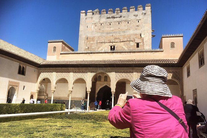 Alhambra and Nasrid Palaces Ticket with Audioguide - Stop 4: Nasrid Palaces with geo-located audio (the timed highlight)
