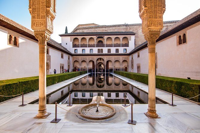 Alhambra and Nasrid Palaces Ticket with Audioguide - What the audio guide experience is like (app vs device)