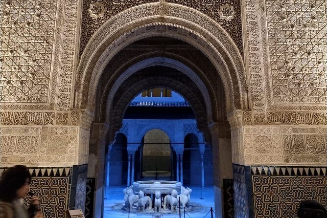 Alhambra: Night Visit to Nasrid Palaces - Carlos V Palace: A Different Vibe (And Sometimes Music)