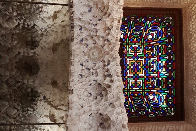 Alhambra private tour with tickets - Generalife gardens and the sultans’ summer residence