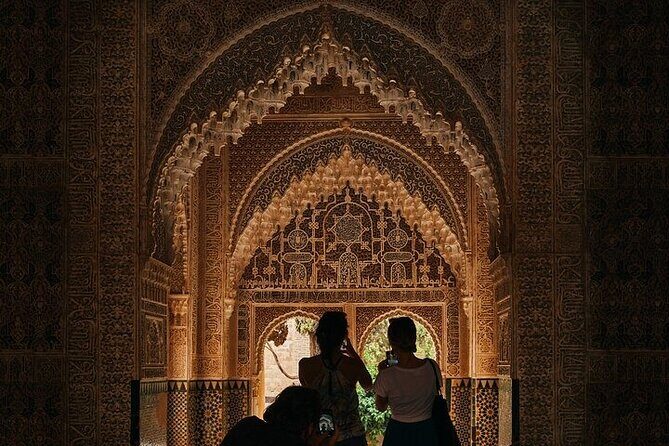 Alhambra Ticket Last Minute Deals - Stop 4: Generalife gardens—where the tour slows down