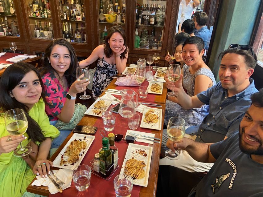Authentic Flamenco Show & Tapas Tour in Granada - Stop 1: Historic Centre Tastings That Set the Tone