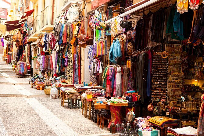Granada: Albaicin Private tour - Plaza Nueva: the easiest way to get oriented