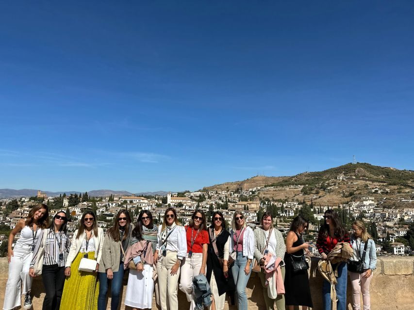 Granada: Private Full Alhambra Tour with Nasrid Palaces - Alcazaba viewpoints: fortress energy and Granada in your frame